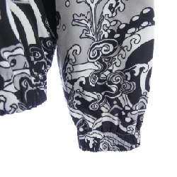 Áo khoác VIVIENNE TAM - Hàng hiệu Authentic 824511