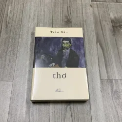 Sách thơ trần dần. 