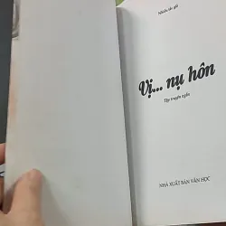Vị nụ hôn 688654