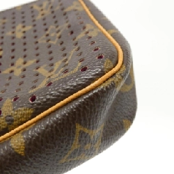 Túi đeo chéo Louis Vuitton Monogram Perforated Pochette Accessoires M95183 621105