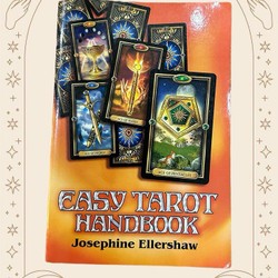 Sách ngoại văn tiếng Anh - Easy Tarot Handbook