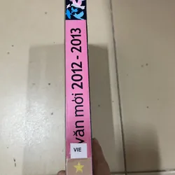 Văn Mới 2012 - 2013 - Tuyển Văn Xuôi Của Tác Giả Mới Và Tác Giả Đang Được Mến Mộ (c) 740479