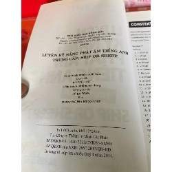 Luyện Kỹ Năng Phát Âm Tiếng Anh Trung Cấp - Ann Baker 2014 Sách tự học tiếng Anh VAVO-AK1T1 935497