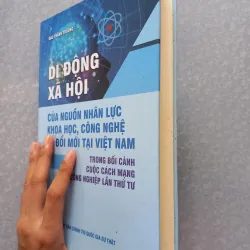 Sách khoa học xã hội  935393