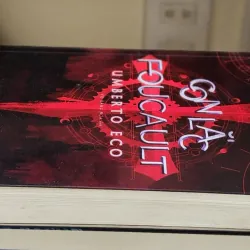 "Con lắc của Foucault"
- Tác giả: Umberto Eco (643 trang - size 16x24cm) 705336