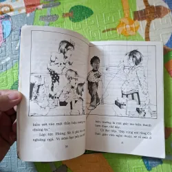 Junie B. Jones Có Con Quái Vật Dưới Gầm Giường 927033