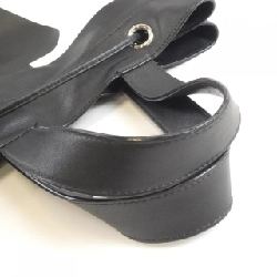 Túi Valentino Garavani 617100