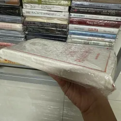 Hơn cả hạnh phúc - Antonia Macaro (Ấn bản đặc biệt bìa vải) 698130