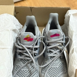 giày adidas auth mới 100%, nguyên box, túi, tem. chưa sử dụng 445926