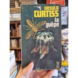 LA GUÊPE - Ursula Curtiss 223619