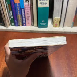 II Sách Kỹ Năng: Quy Luật Của Sự Nổi Loạn - CHRISTINE COMAFORD, LYNCH - 2008 927331