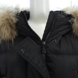 Áo khoác lông vũ MONCLER 637113