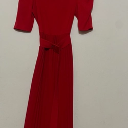 Váy màu đỏ 509150