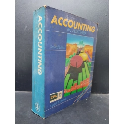 Accounting in Australia - Hoggett & Edwards mới 60% bẩn ố vàng HCM0805 ngoại văn