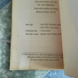 Thành lũy phố phường và con người Hà Nội trong lịch sử - Nguyễn Khắc Đạm 561455
