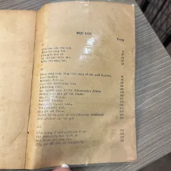 Một  m mình với mùa thu - K Paustovsky - bản dịch từ tiếng Nga - 1984 996265