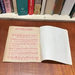 [Ấn Phẩm Trước 75] - II Tập Nhạc: Ca Khúc Trịnh Công Sơn _ Biển Nhớ 796335