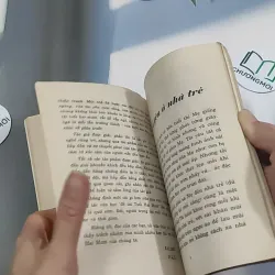 [XƯA] Người Yêu Ở Nhà Trẻ - Giải Thưởng Cuộc Vận Động Sáng Tác Văn Học Tuổi 12 (1995) - Nguyễn Thị Thanh Mân 776039