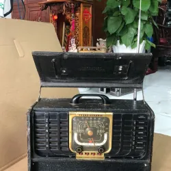 Đài xưa ZENITH năm sản xuất 1947  m1 960927