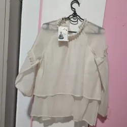 Áo voan 2 lớp đính ngọc trai ở cổ 1010204