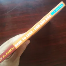 [Sách Quản Trị] Dare To Lead - Dám Dẫn Đầu (Mike Merrill) 992325