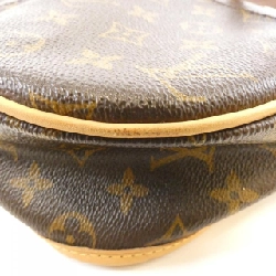 Túi đeo vai Louis Vuitton Monogram Menilmontant PM M40474 609682