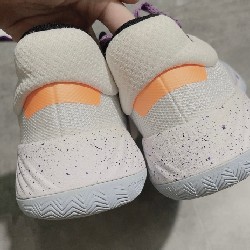 Pass đôi bóng rổ Adidas size 41 1/3  4552