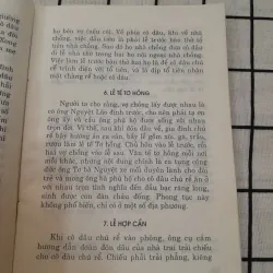 Phong tục cổ truyền Việt Nam. Quỳnh Trang tuyển chọn. Nxb Văn hóa TT năm 2002 786378