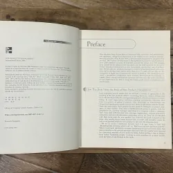 New Products Management - Crawford & Benedetto (Sách giáo trình) 750353