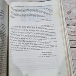 Tiếng hát những người đi tới  Thơ - nhạc - họa Sách khổ lớn, bìa cứng + áo , 620 trang  713035
