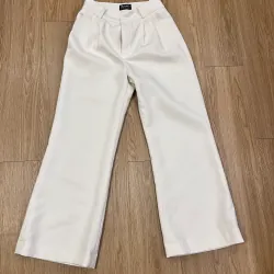 Váy áo còn mới, đẹp 572863