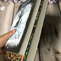 ombo Frances Hardinge: Cây Nói Dối & Vật Chứa Linh Hồn 785933