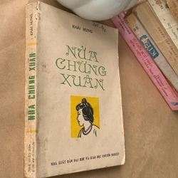 Nửa chừng xuân, Khái Hưng 386076