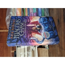 MAGNUS CHASE AND THE GODS OF ASGARD TRILOGY : The Sword of Summer | The Hammer of Thor | The Ship of the Dead - Rick Riordan 147823