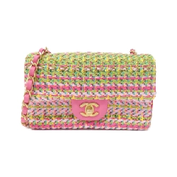 Túi xách chéo Chanel 69900