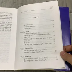 Nghiên cứu lý luận phê bình văn học nghệ an thế kỷ xx. 10b2 1026328