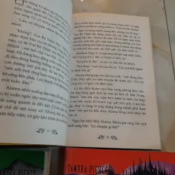 NỮ HIỆP SĨ ALANNA VON TREBOND - TAMORA PIERCE 785459