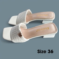 Dép nữ màu kem size 36