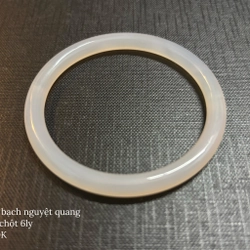 VÒNG ĐÁ MÃ NÀO TRẮNG (Bạch Nguyệt Quang) - Ni 56 - Chột 6mm