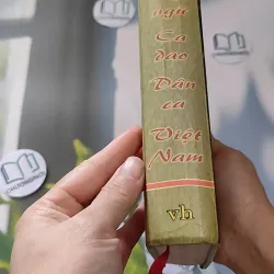 Tục Ngữ Ca Dao Dân Ca Việt Nam - Vũ Ngọc Phan 990072