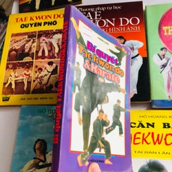 📚 SÁCH VỀ TAEKWONDO