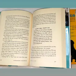 Combo ngoại văn về cún yêu: Inside of a dog & a handful of stars 732848