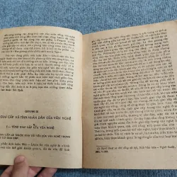 LÍ LUẬN VĂN HỌC TẬP I 689545