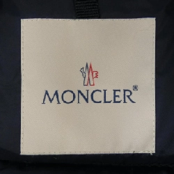 Áo khoác lông vũ MONCLER 638646