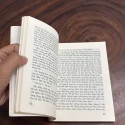 II Văn Học: Ca-Dăng - J.O.CỚC.ÚT - 2001 977196