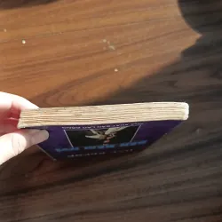 Xác chết bên hẻm núi 760327