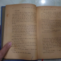 HÃY ĐỂ NGÀY ẤY LỤI TÀN.
Tác giả: Giêrơn Godơn.
Người dịch: Hoàng Túy, Đắc Lê 291096