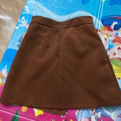 Quần váy  size M mới 319937