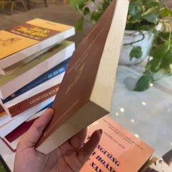 NGHĨA KHÔNG CỦA TRUNG LUẬN (TRUNG QUÁN KIM LUẬN) - ẤN THUẬN  1027551