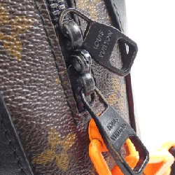 Túi xách vai Louis Vuitton Monogram Solar Ray Soft Trunk M44427 608802